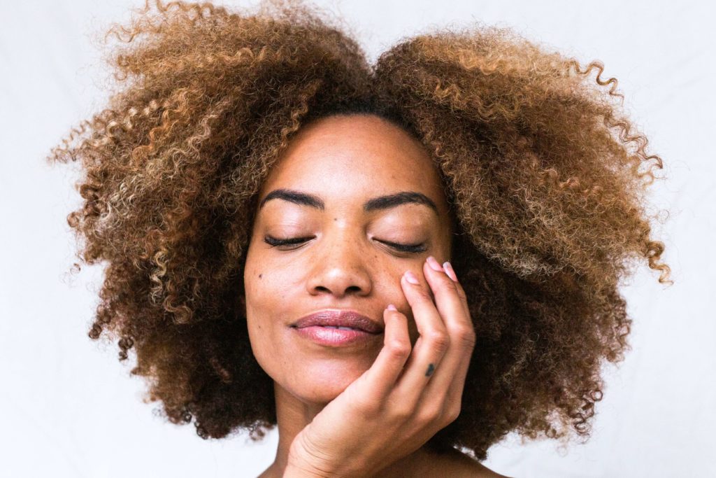 5 Steps For The Best Curly Hair Night Routine